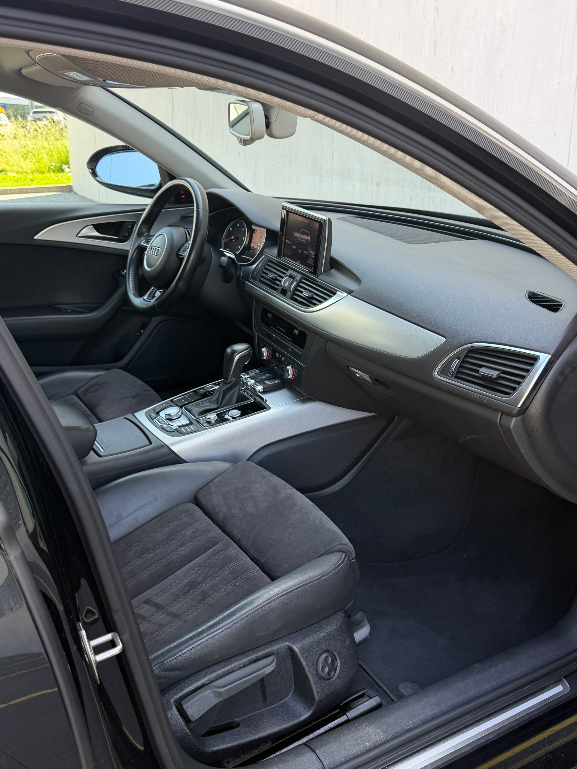 AUDI A6 Avant 3.0 TDI V6 S-tronic-image-10
