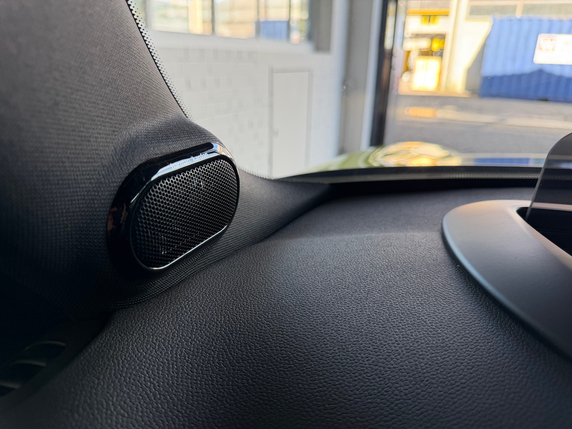 MINI Cooper S 178 PS (CH) MINI YOURS TRIM +PREMIUM PLUS Steptronic DKG-image-13