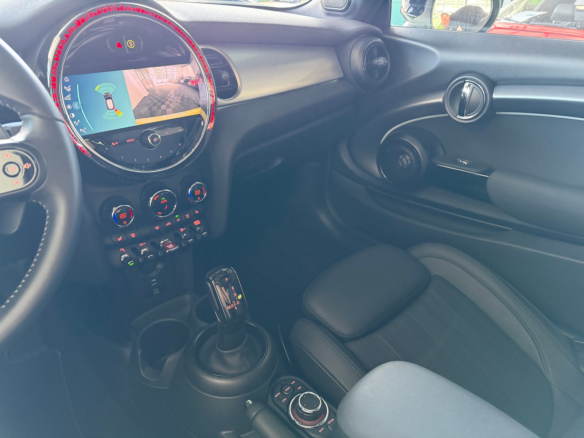 MINI Cooper S 178 PS (CH) MINI YOURS TRIM +PREMIUM PLUS Steptronic DKG-image-15