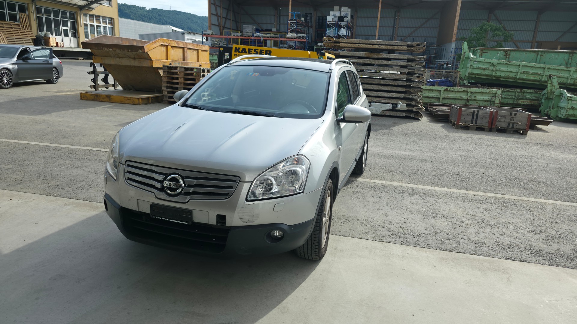 NISSAN Qashqai +2 2.0 dCi 4WD acenta-image-0