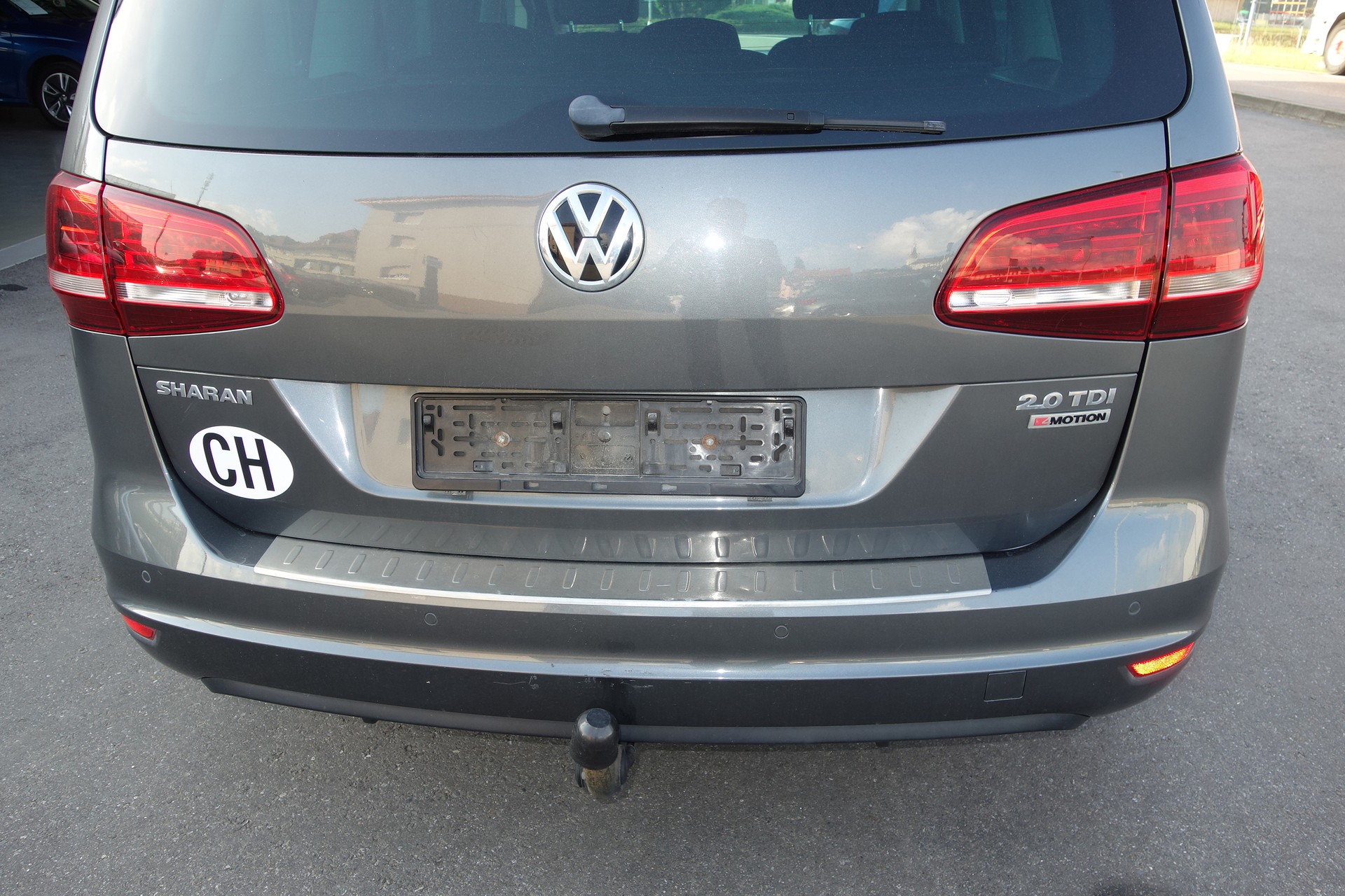 VW Sharan 2.0 TDI BMT Comfortline 4Motion-image-5
