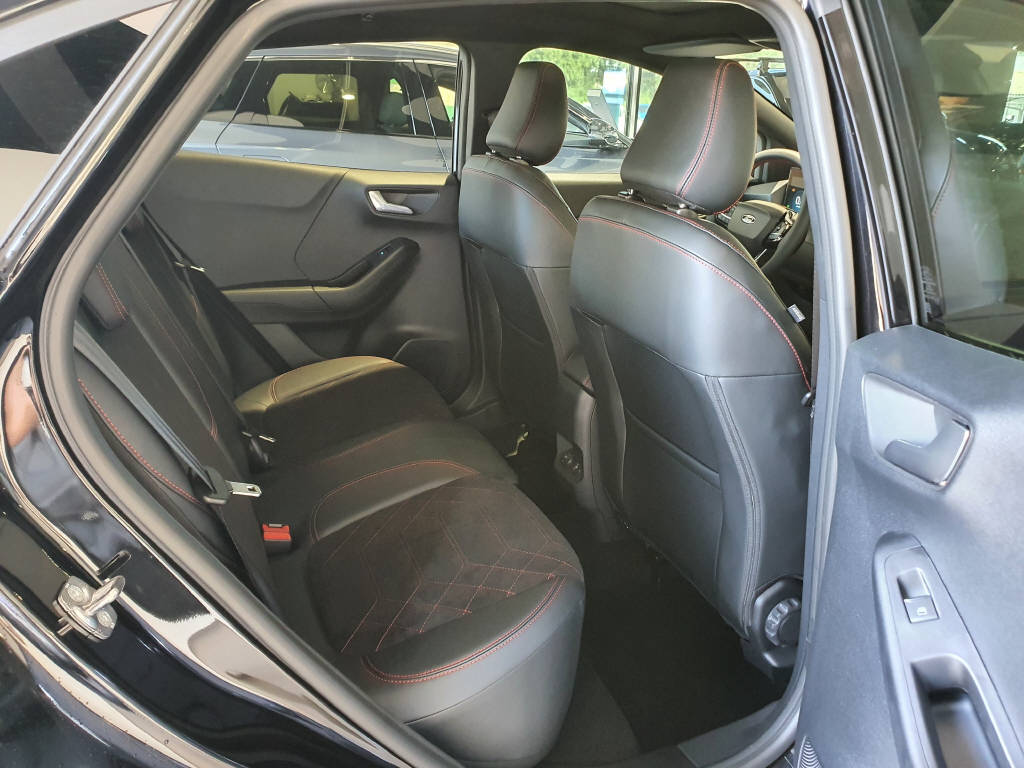 FORD Puma 1.0 EcoB Hybrid 155 ST-Line X-image-9