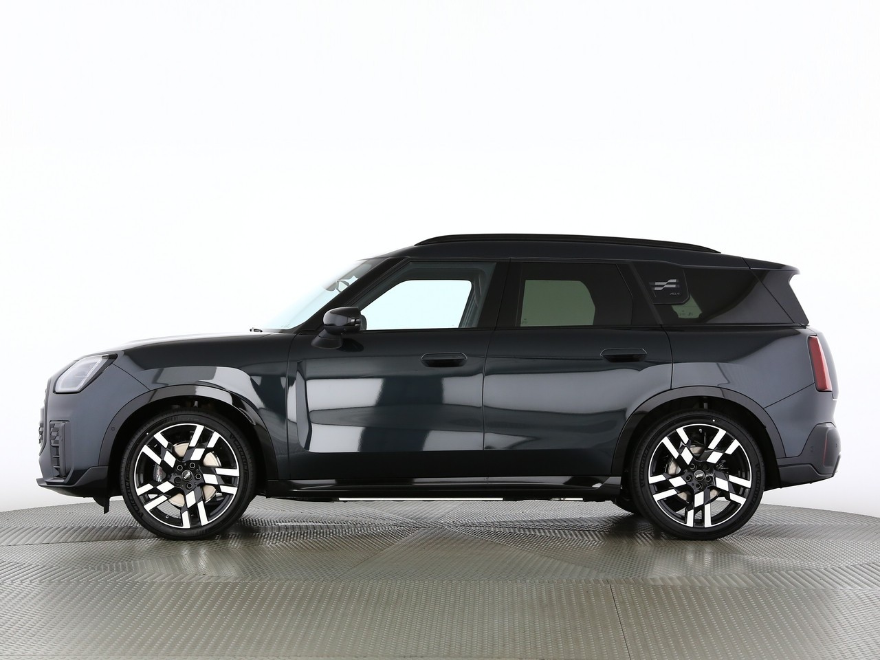 MINI Countryman SE ALL 4-image-2