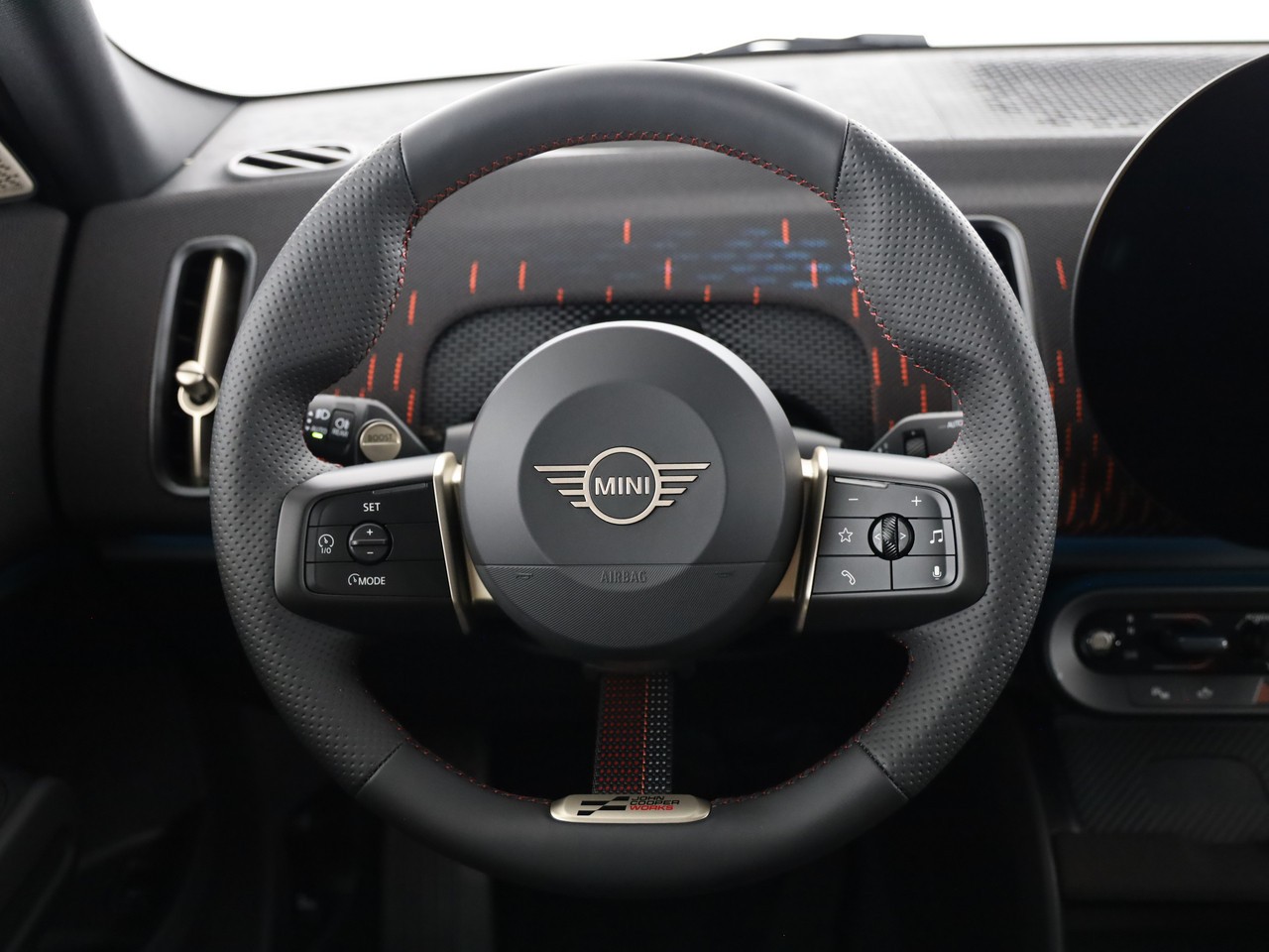 MINI Countryman SE ALL 4-image-19