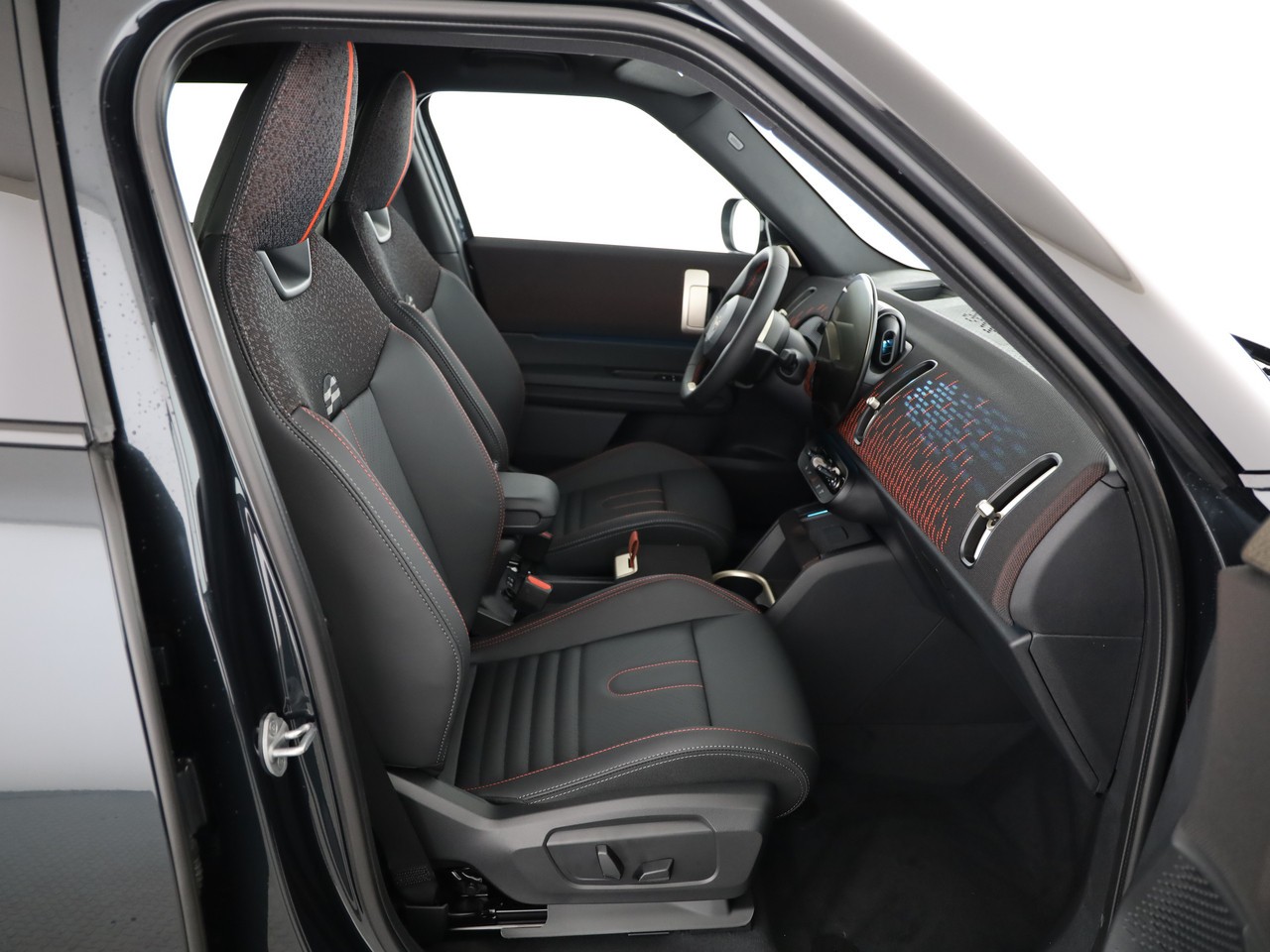 MINI Countryman SE ALL 4-image-16