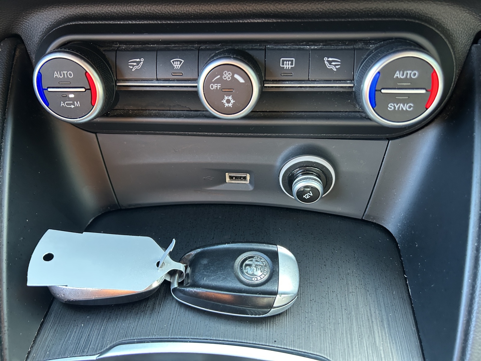 ALFA ROMEO Stelvio 2.2 JTDM Super Automatic-image-15