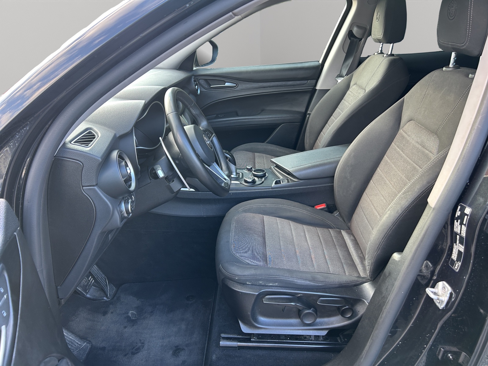 ALFA ROMEO Stelvio 2.2 JTDM Super Automatic-image-8