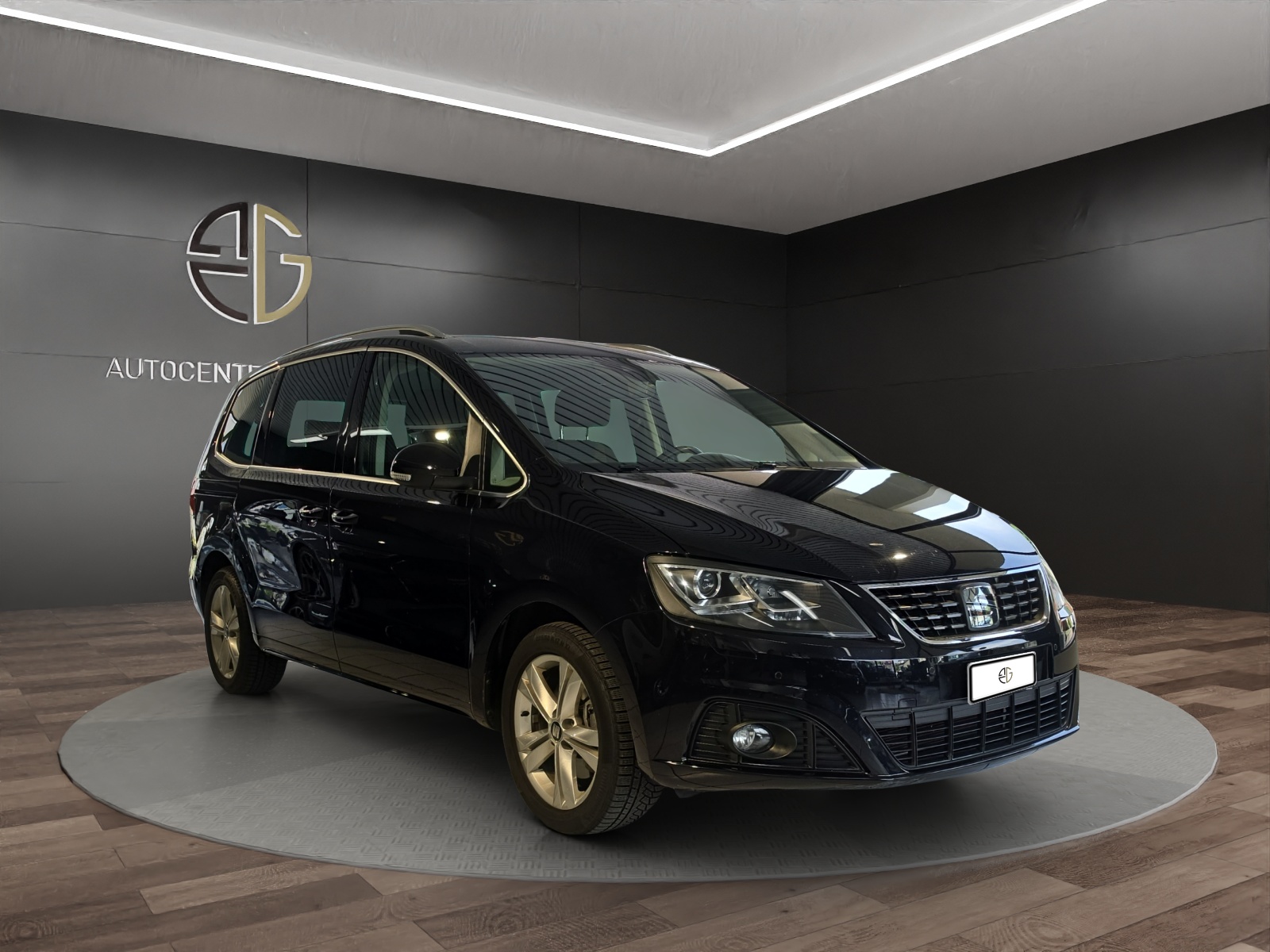 SEAT Alhambra 1.4 TSI DSG SWISS FR2-image-5