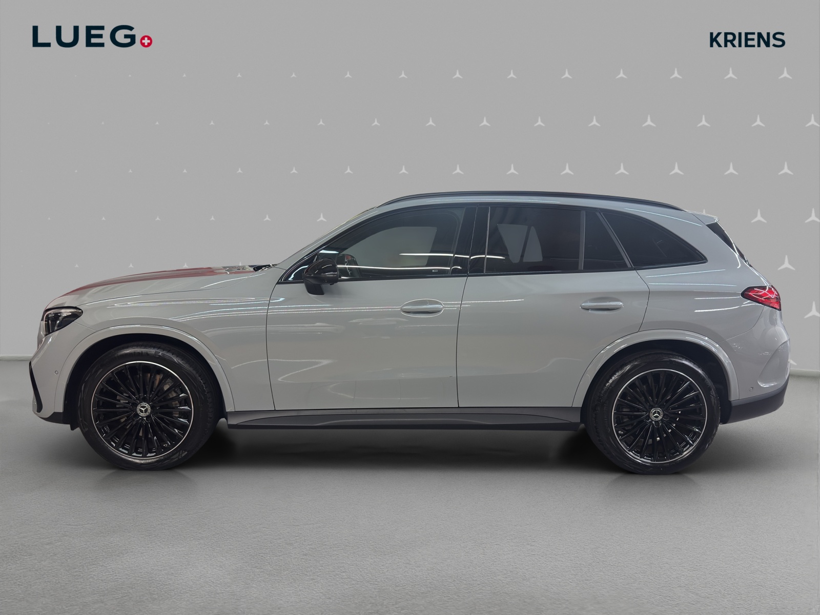 MERCEDES-BENZ GLC 200 4M - AMG / DISTRONIC / 360 Grad Kamera / DIGITAL LIGHT / Soundsystem-image-1