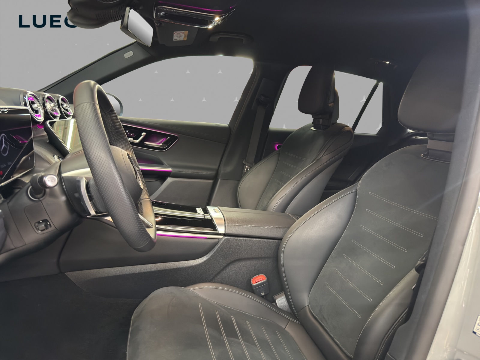 MERCEDES-BENZ GLC 200 4M - AMG / DISTRONIC / 360 Grad Kamera / DIGITAL LIGHT / Soundsystem-image-8