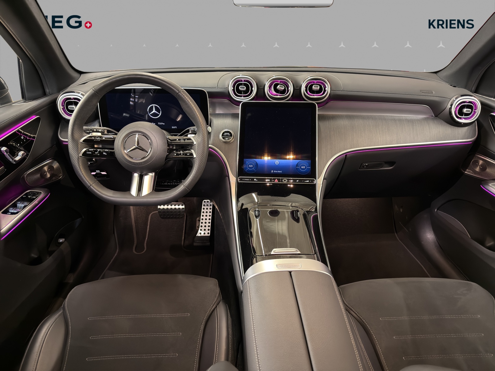 MERCEDES-BENZ GLC 200 4M - AMG / DISTRONIC / 360 Grad Kamera / DIGITAL LIGHT / Soundsystem-image-10