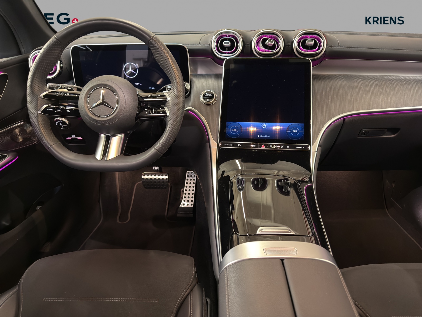MERCEDES-BENZ GLC 200 4M - AMG / DISTRONIC / 360 Grad Kamera / DIGITAL LIGHT / Soundsystem-image-11