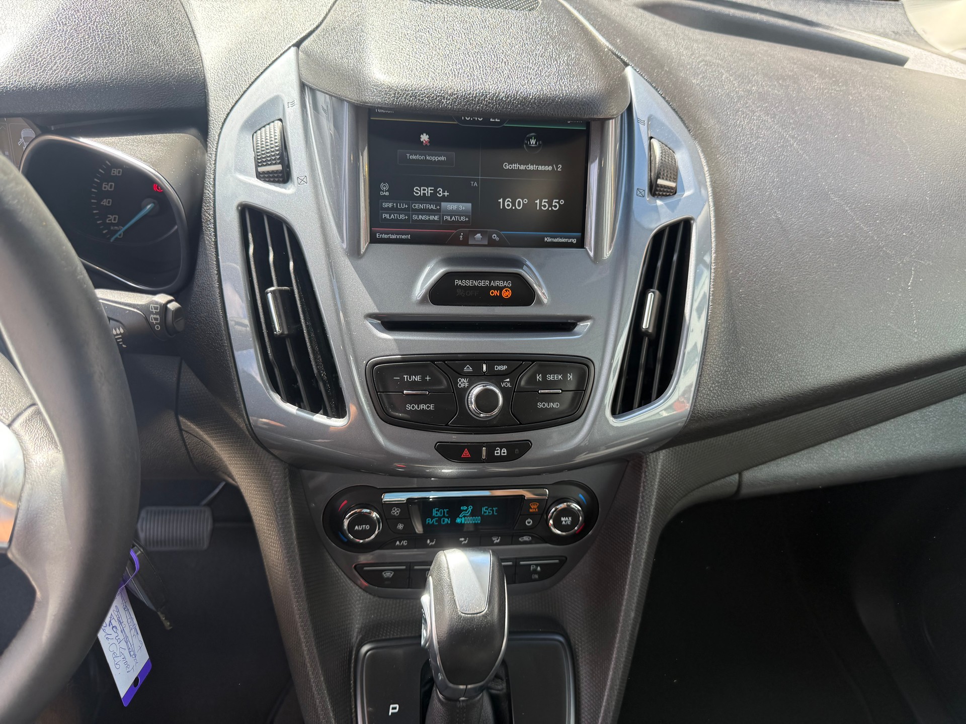 FORD Grand Tourneo Connect 1.5 TDCi Titanium Powershift-image-12