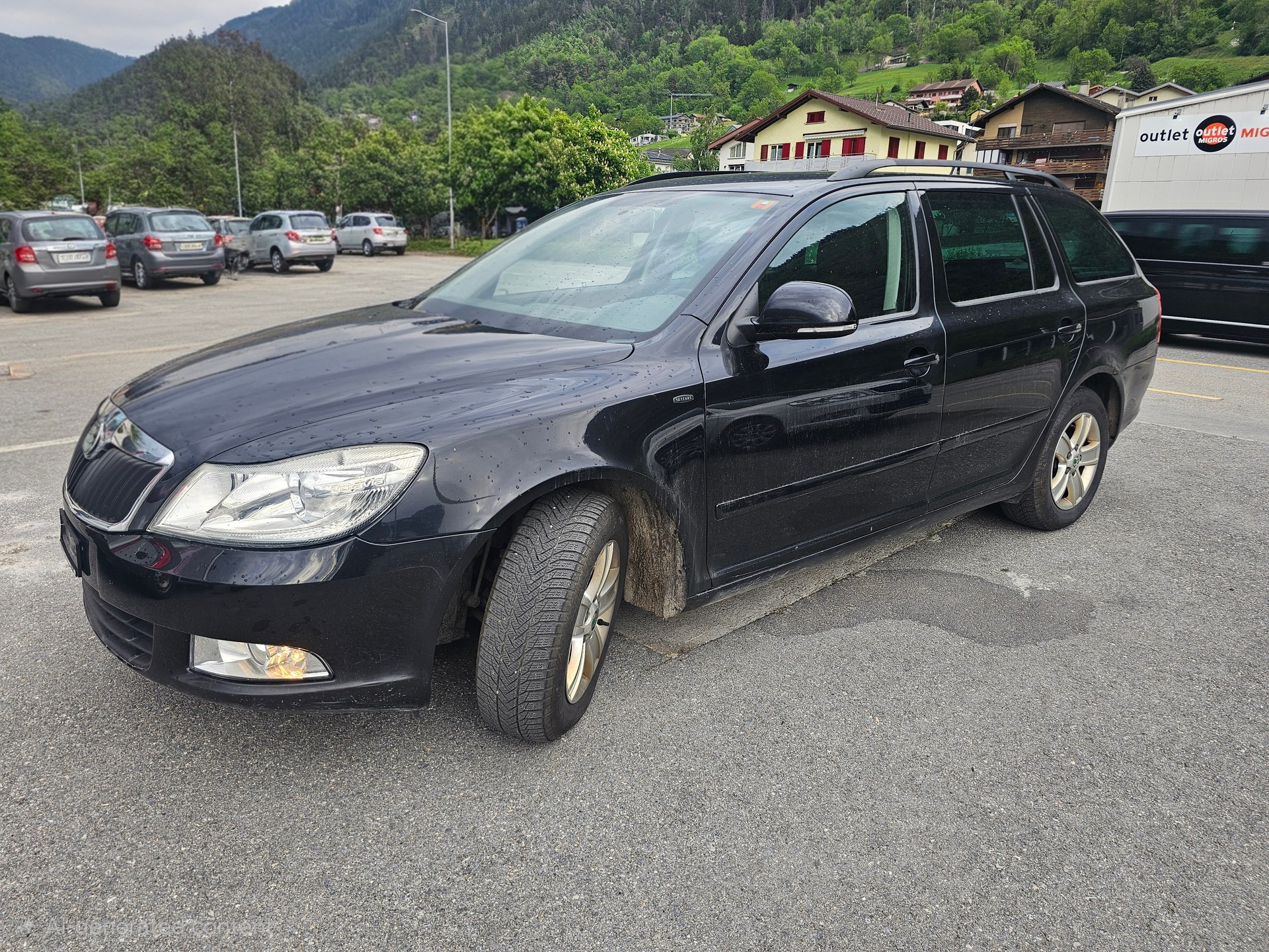 SKODA Octavia Combi 1.8 TSI Adventure 4x4-image-0