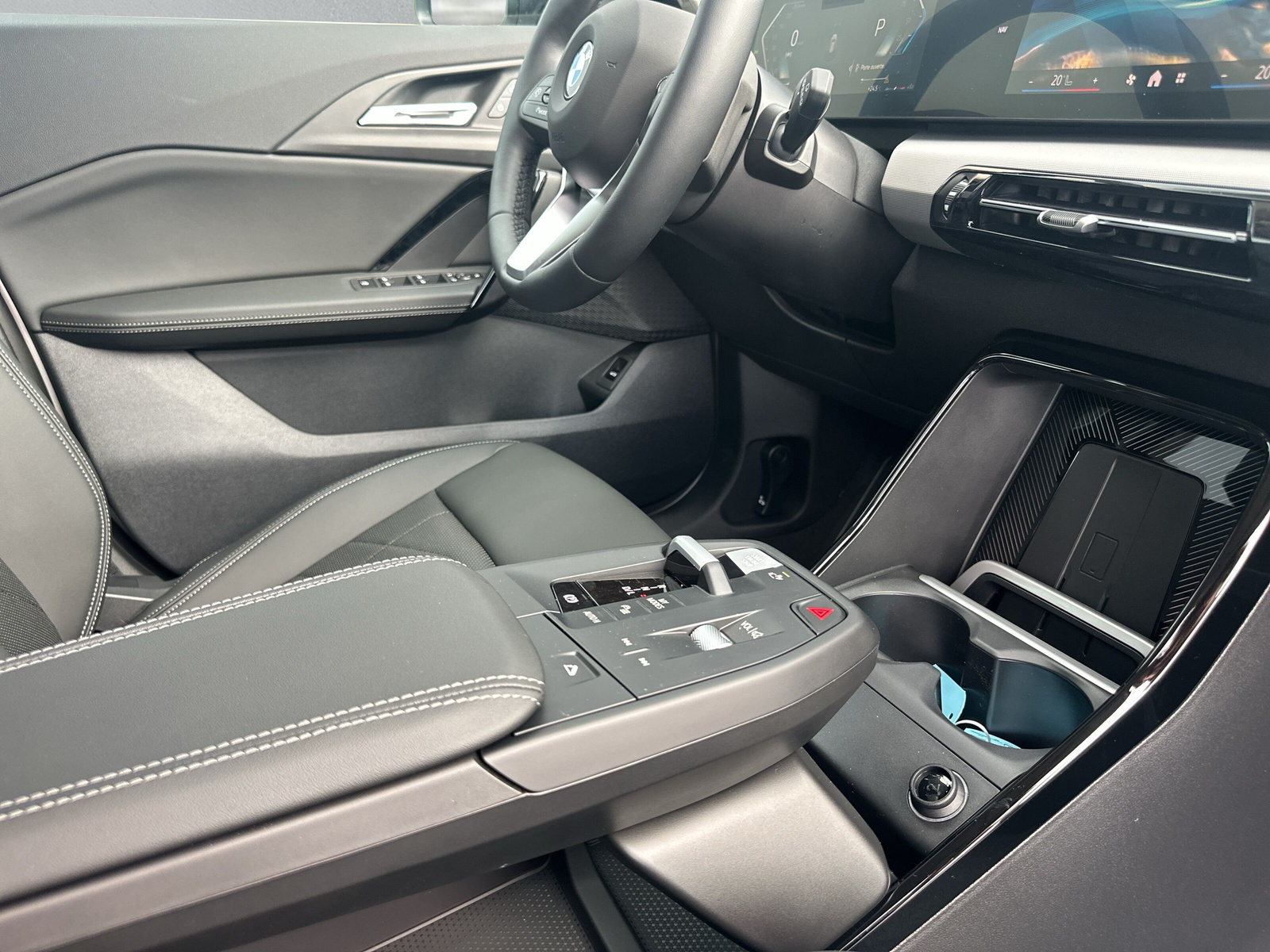 BMW X1 sDrive 18d-image-23