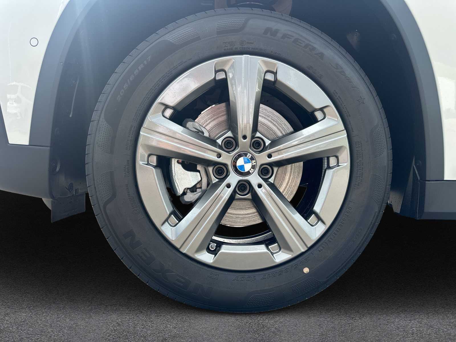 BMW X1 sDrive 18d-image-9