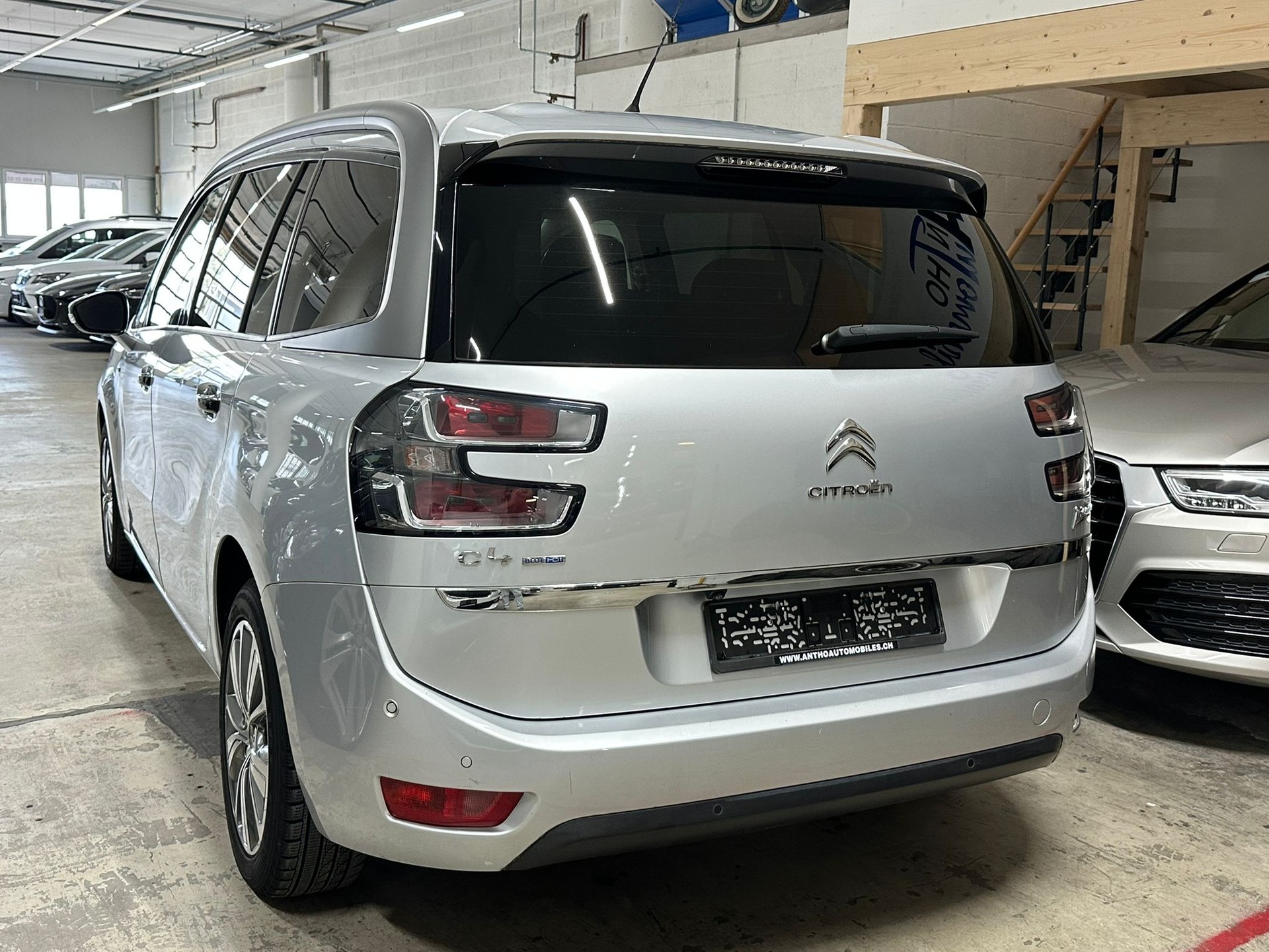 CITROEN Grand C4 Picasso 2.0 BlueHDi Intensive-image-4