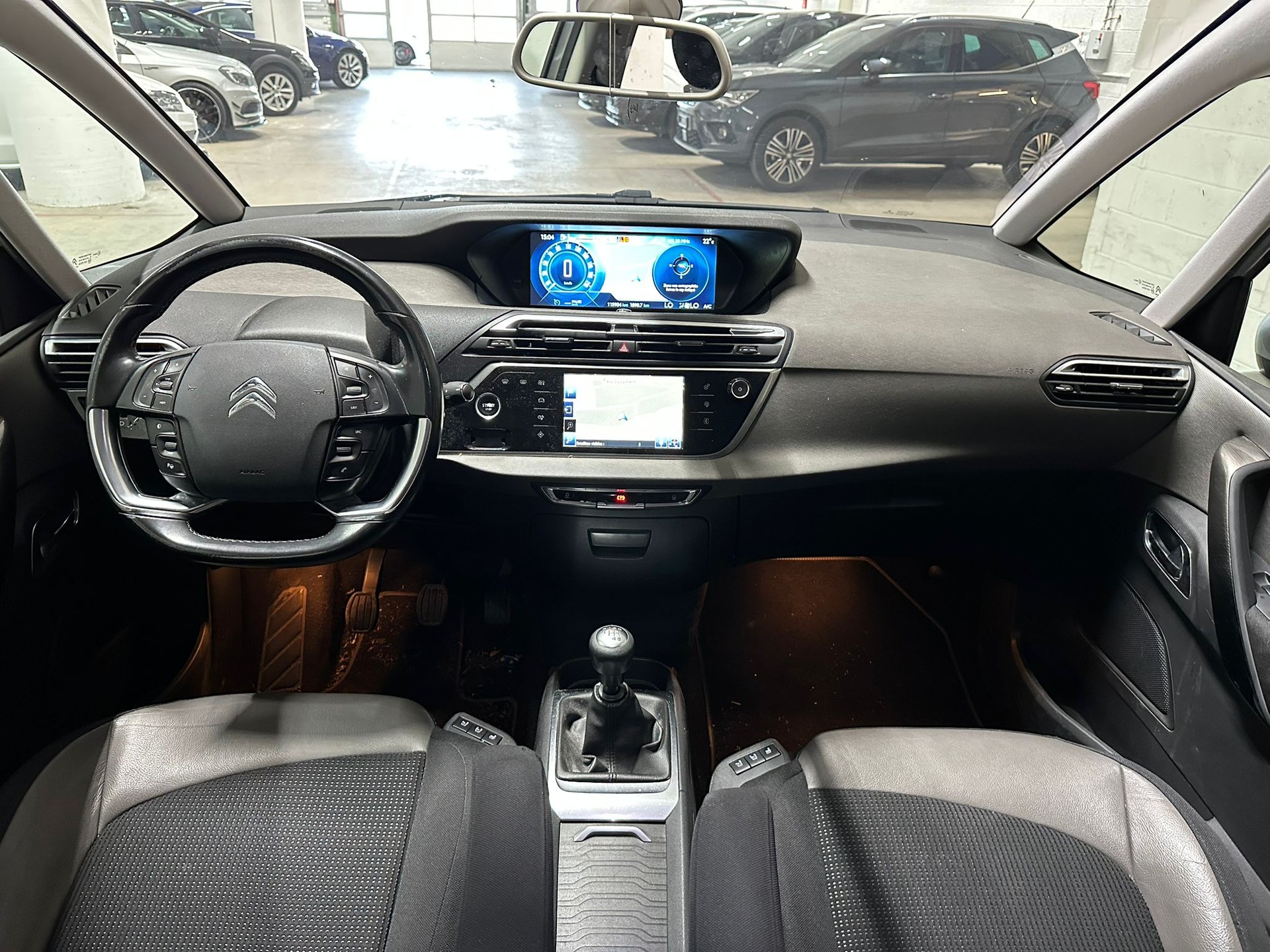 CITROEN Grand C4 Picasso 2.0 BlueHDi Intensive-image-6