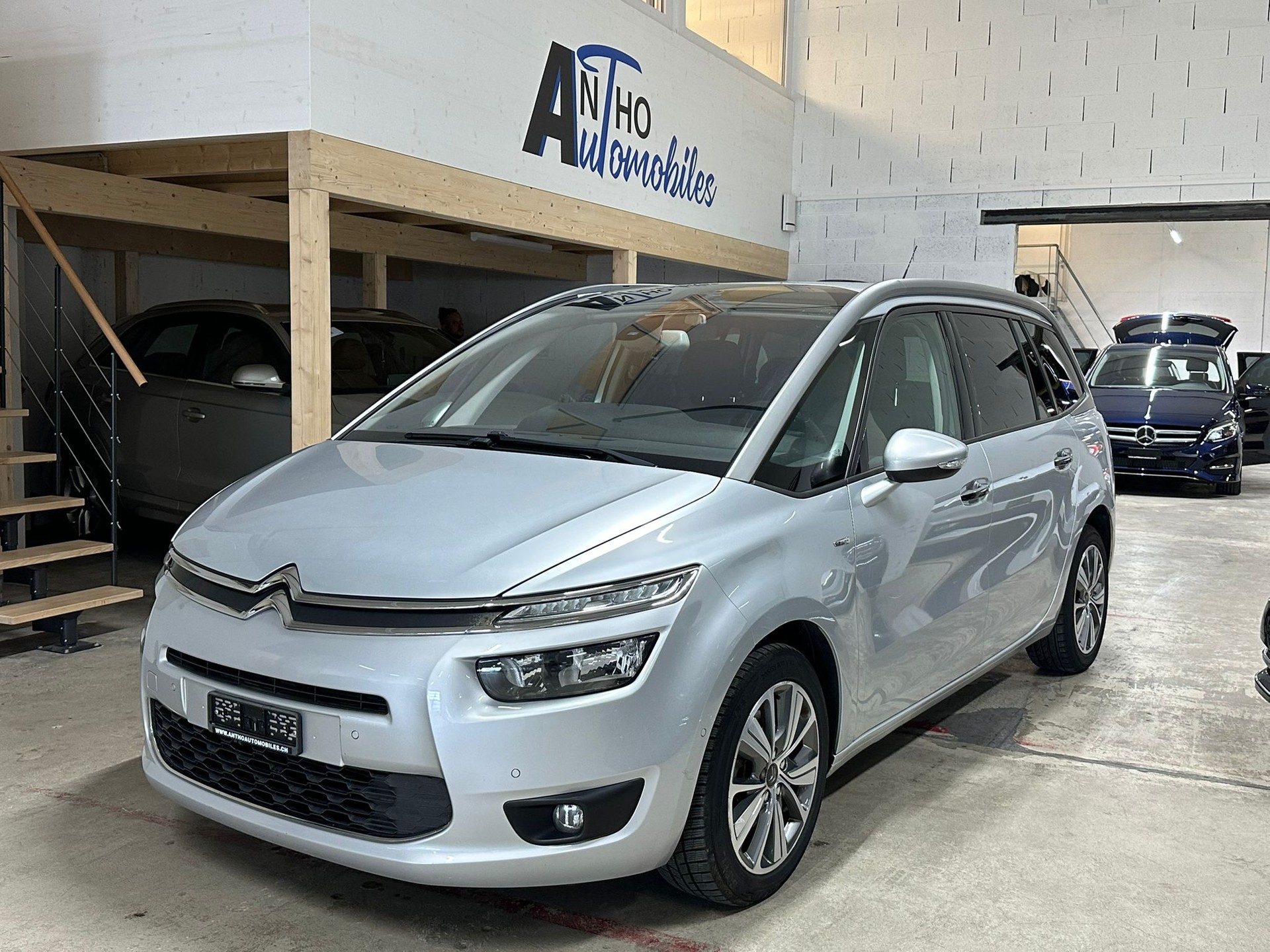 CITROEN Grand C4 Picasso 2.0 BlueHDi Intensive-image-0
