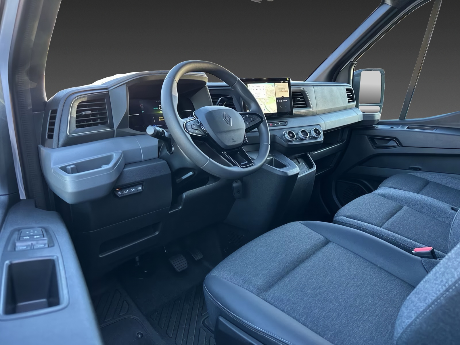 RENAULT Master E-Tech 40 EV 87kWh L2H2-image-2