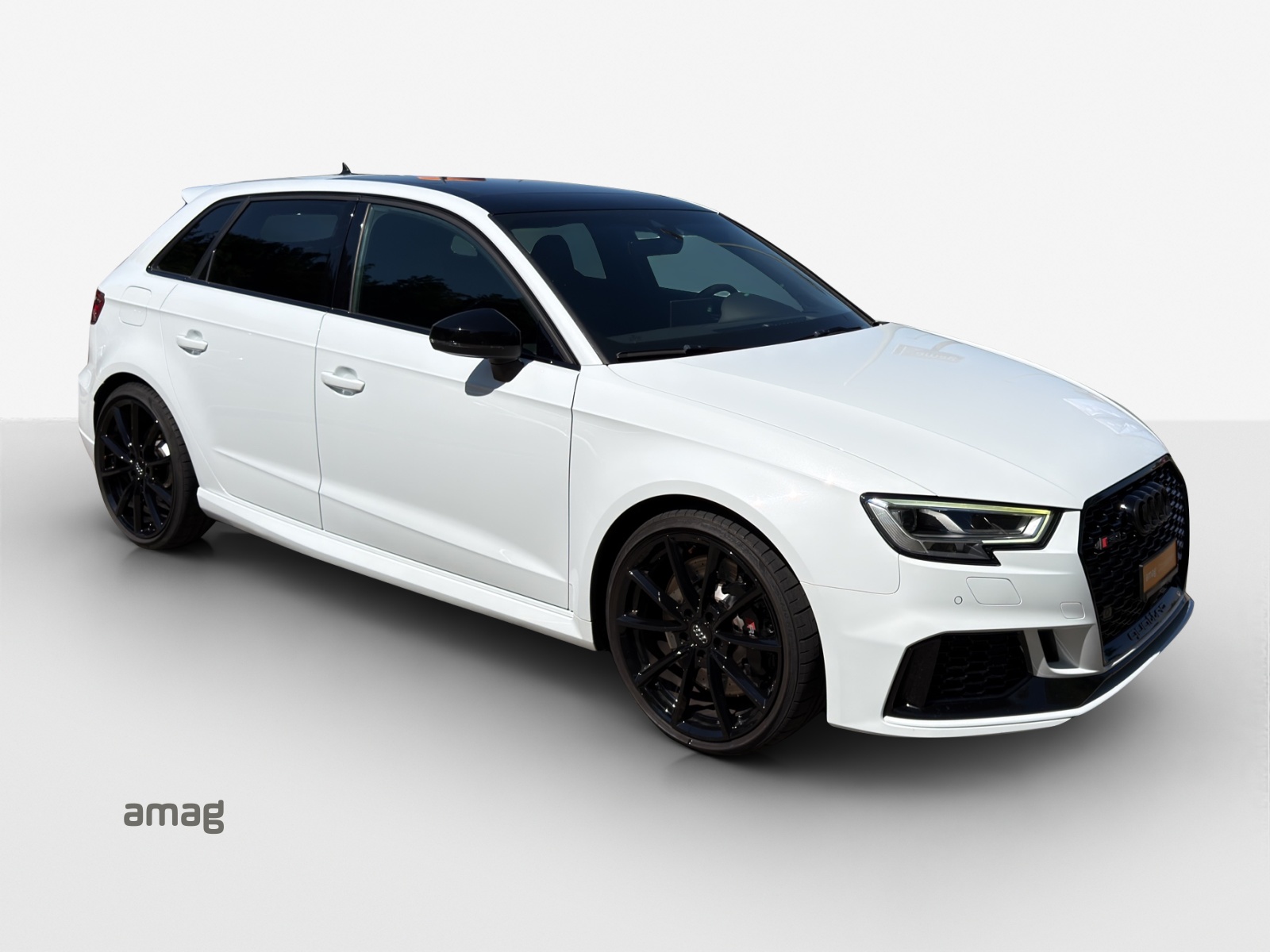 AUDI RS3 Sportback 2.5 TSI quattro S-tronic-image-5
