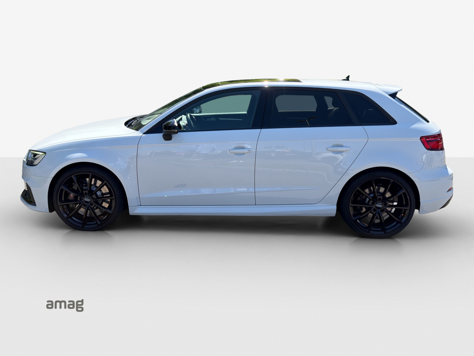 AUDI RS3 Sportback 2.5 TSI quattro S-tronic-image-1