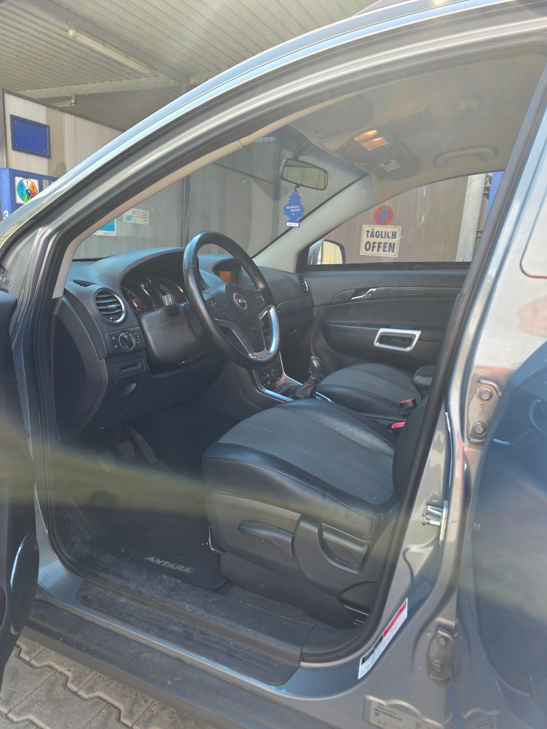 OPEL Antara 2.2 CDTi Cosmo 4WD-image-10