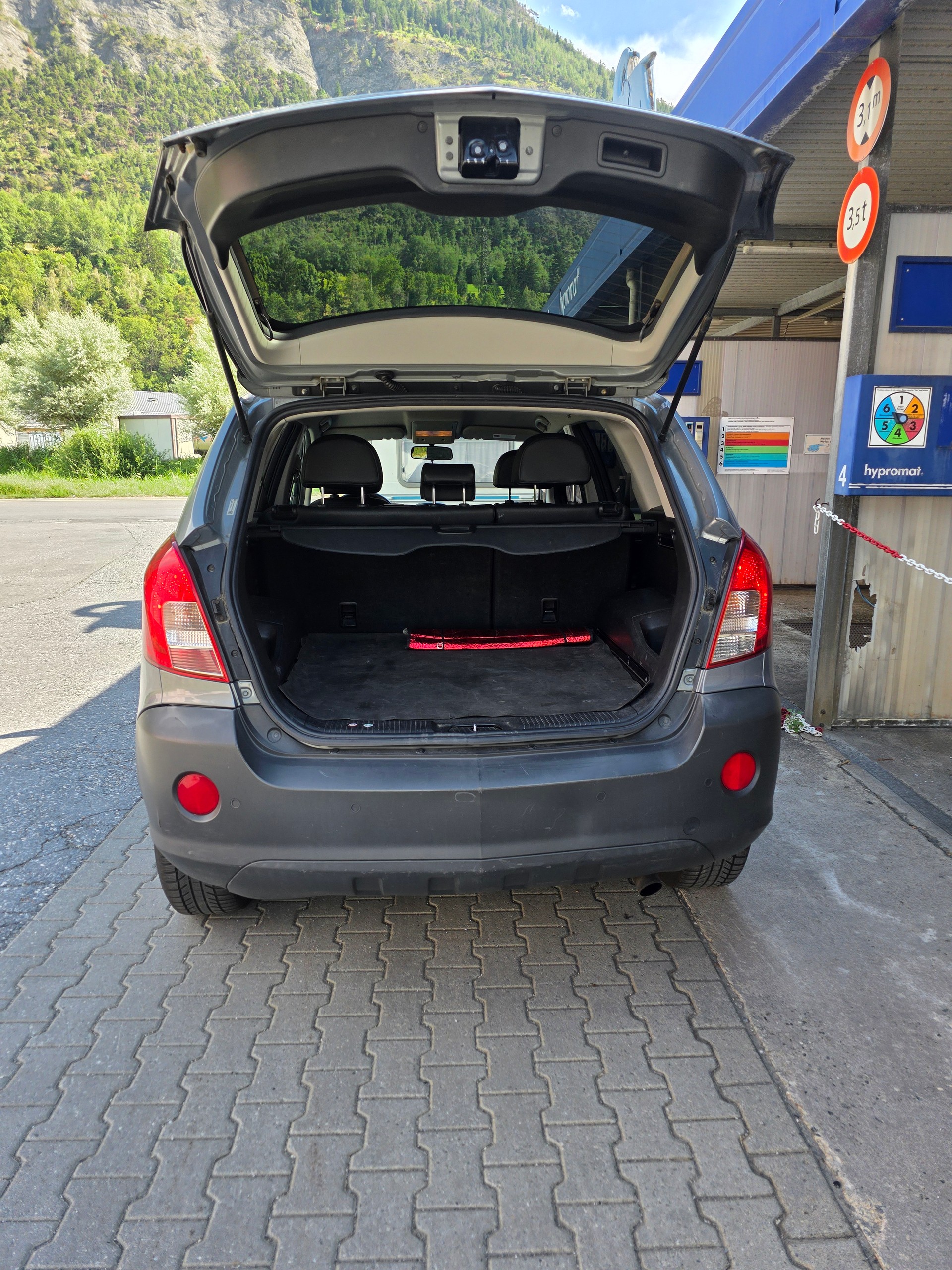 OPEL Antara 2.2 CDTi Cosmo 4WD-image-8