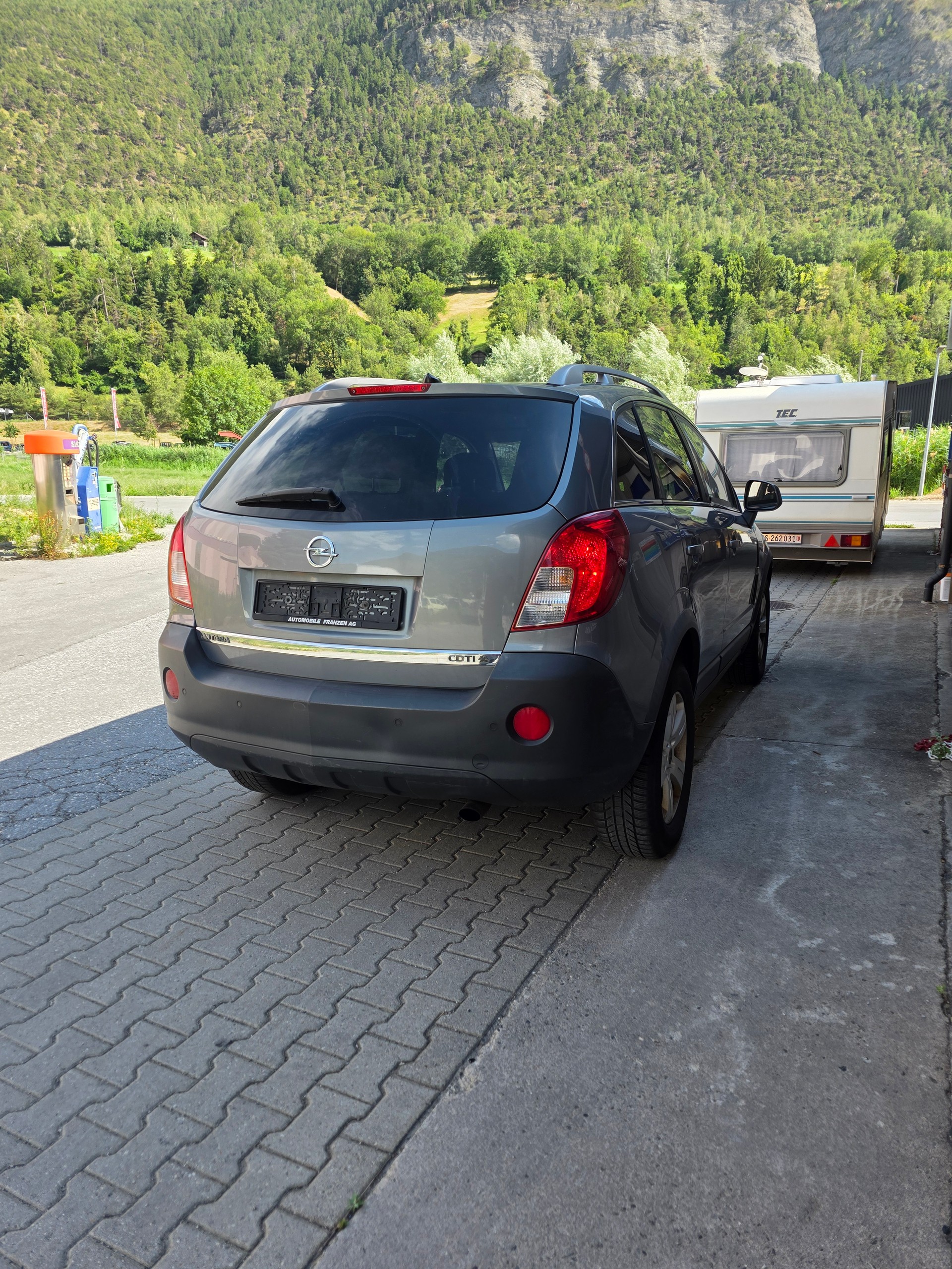 OPEL Antara 2.2 CDTi Cosmo 4WD-image-6