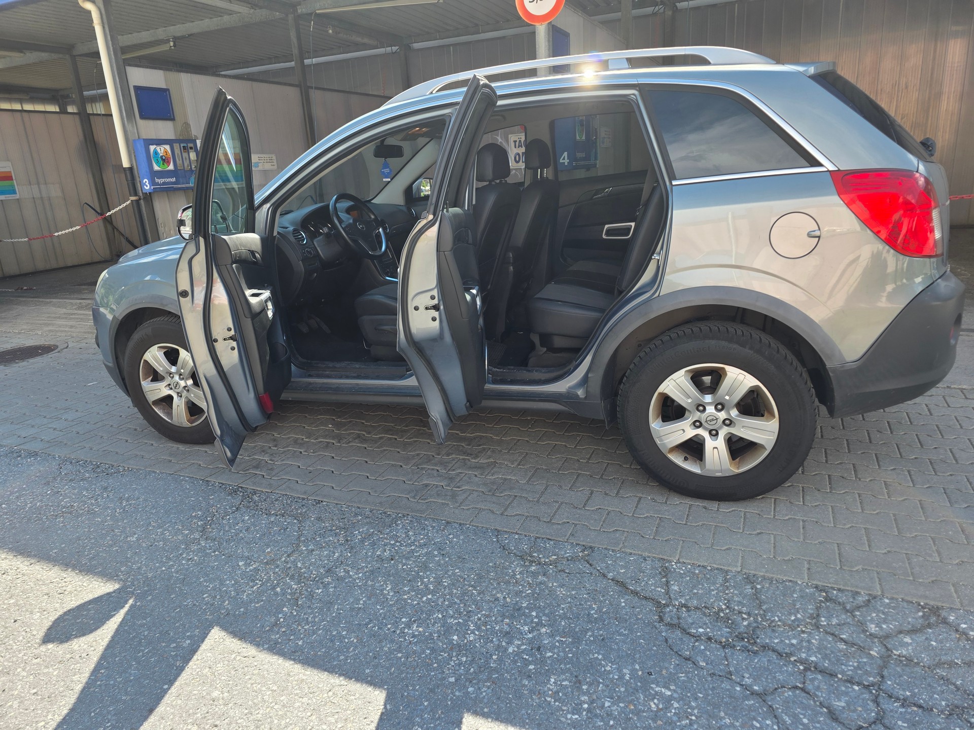 OPEL Antara 2.2 CDTi Cosmo 4WD-image-9