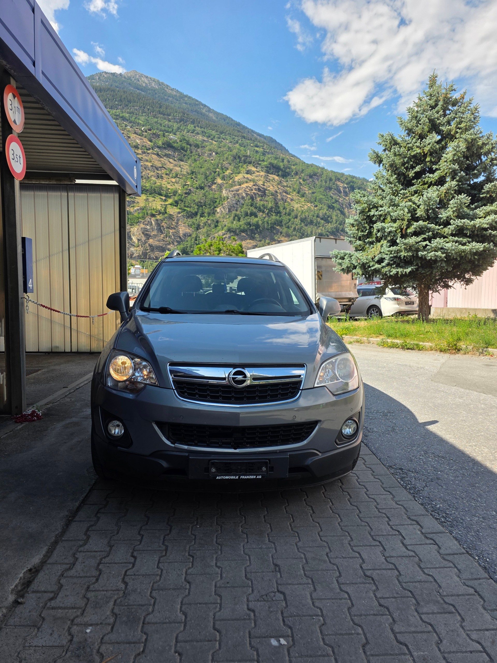 OPEL Antara 2.2 CDTi Cosmo 4WD-image-1