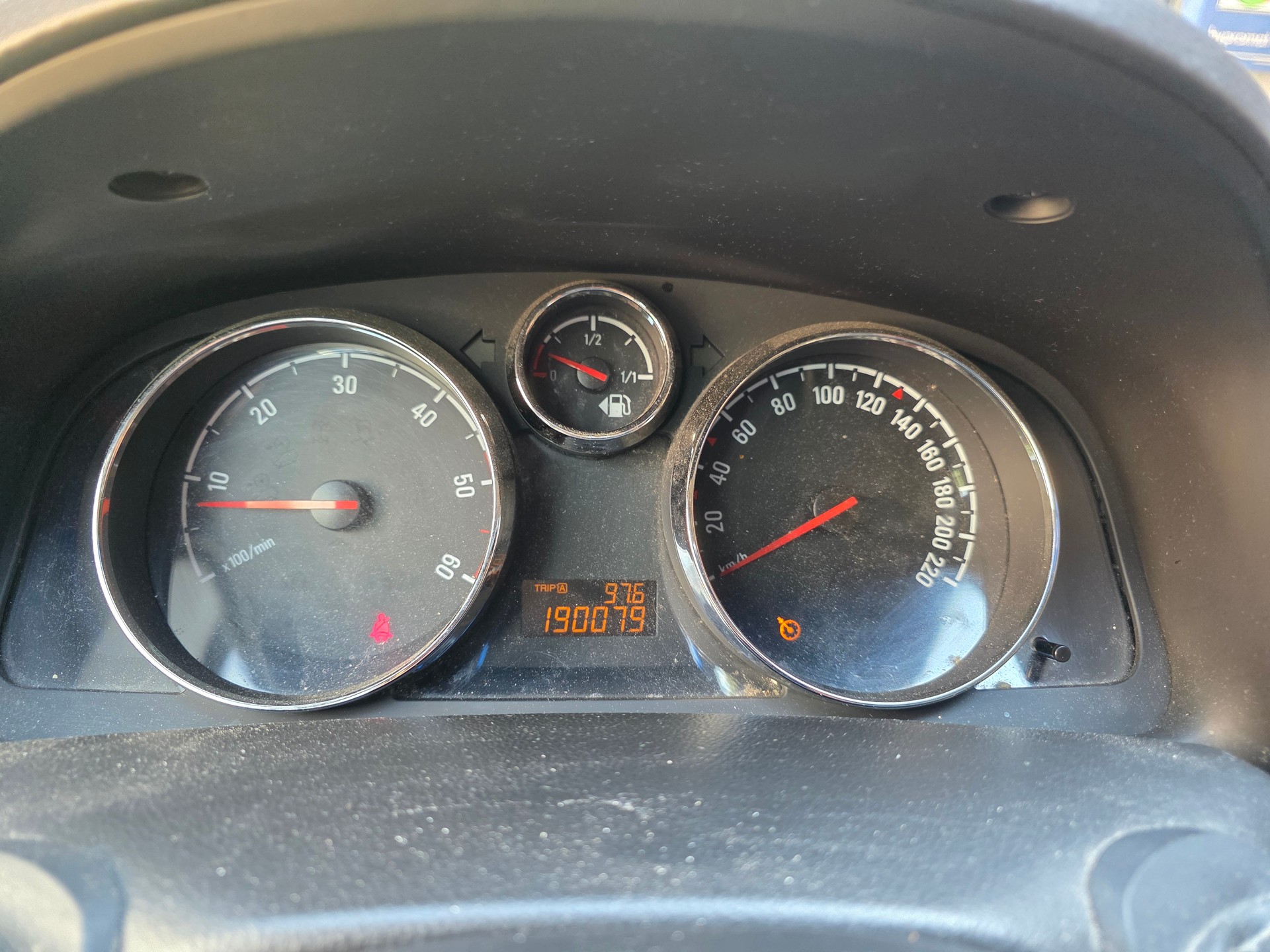 OPEL Antara 2.2 CDTi Cosmo 4WD-image-12