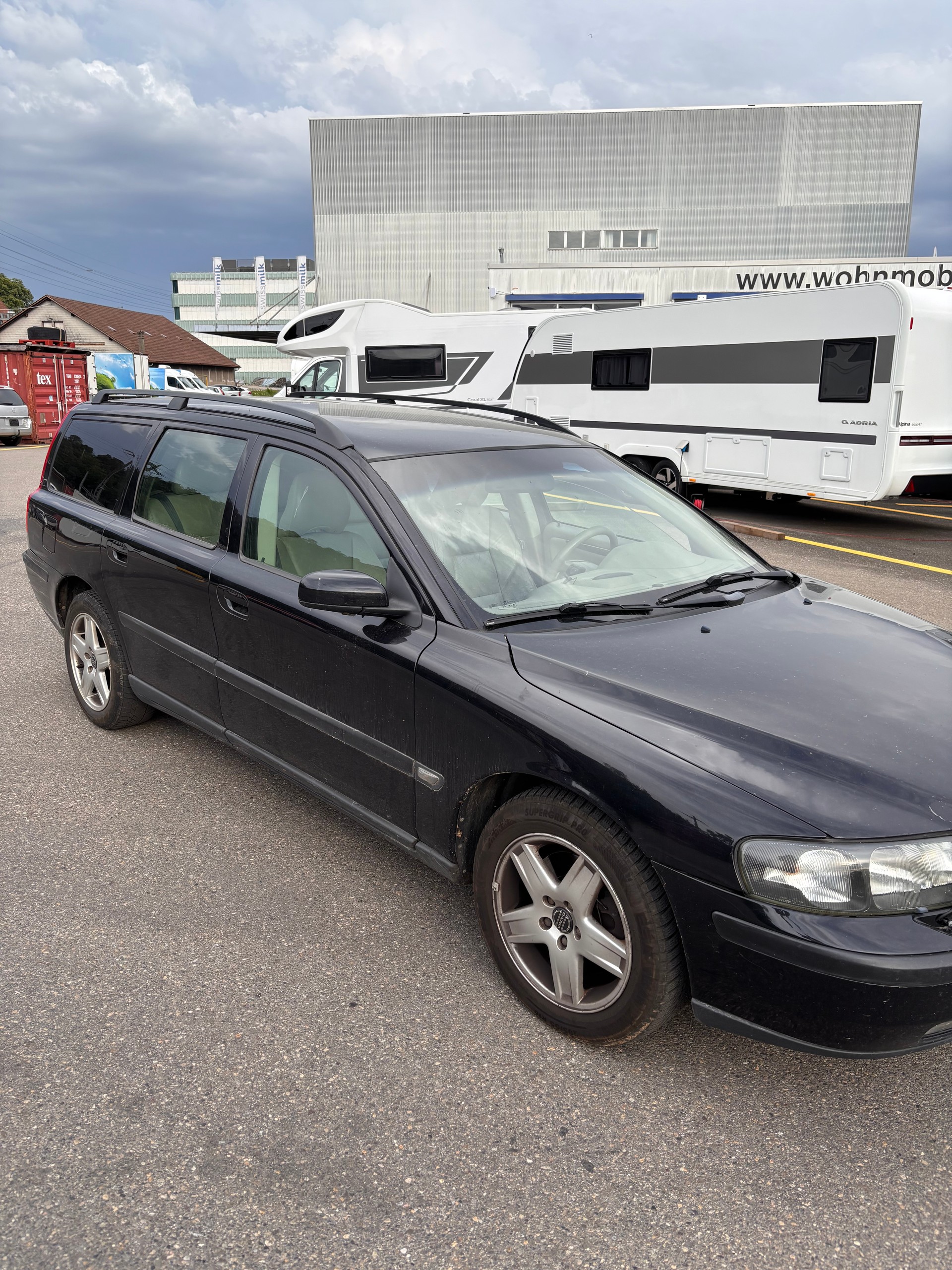 VOLVO V70 2.5T-image-2