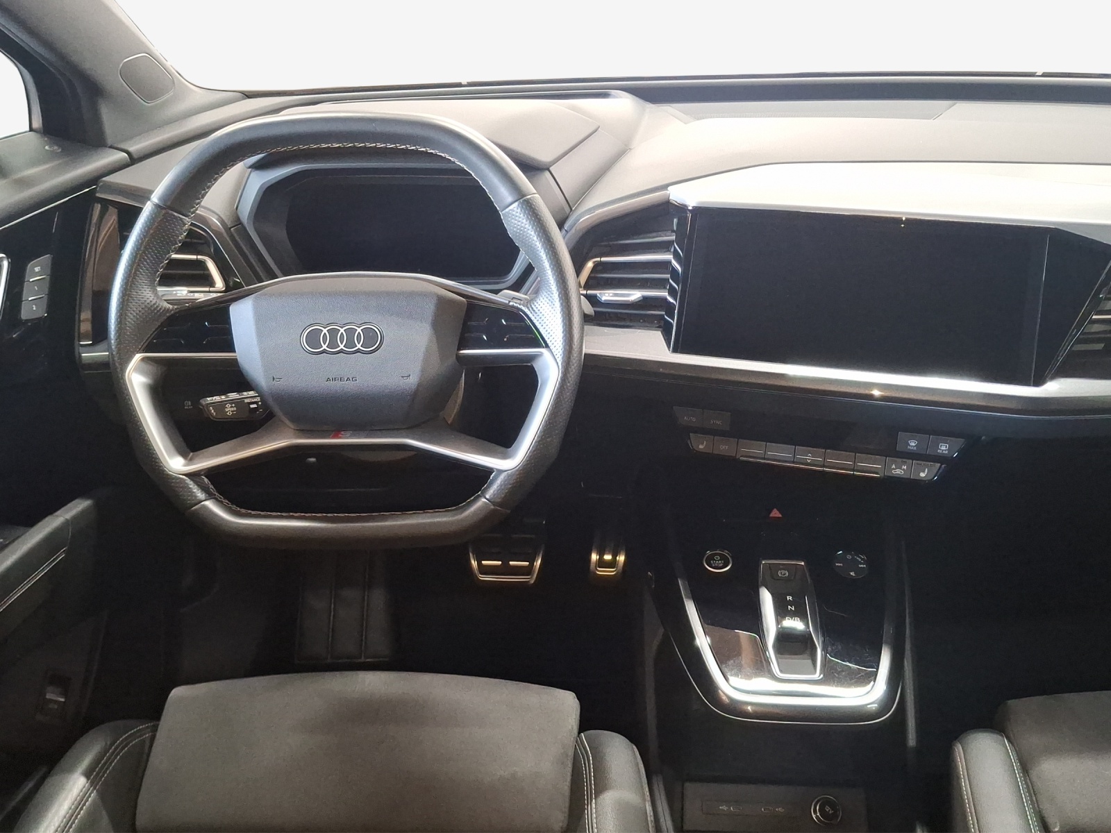 AUDI Q4 e-tron 50 quattro-image-9