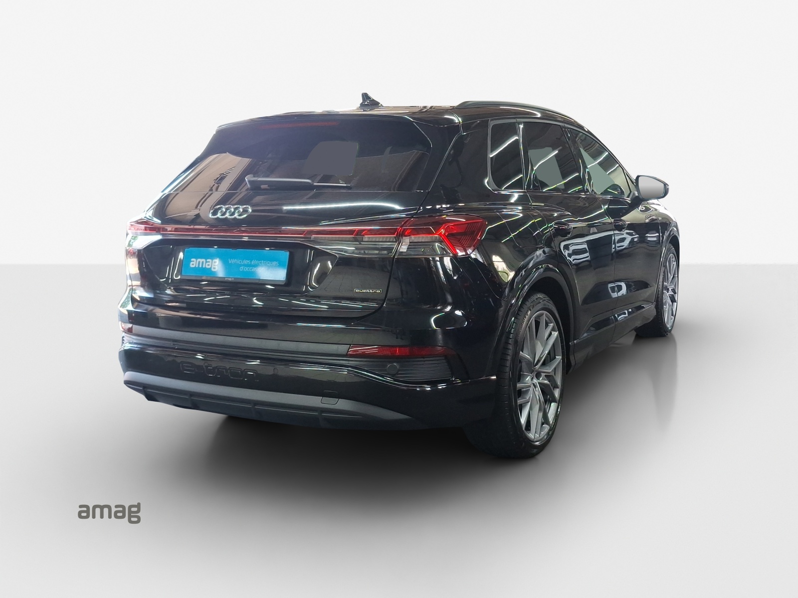 AUDI Q4 e-tron 50 quattro-image-5