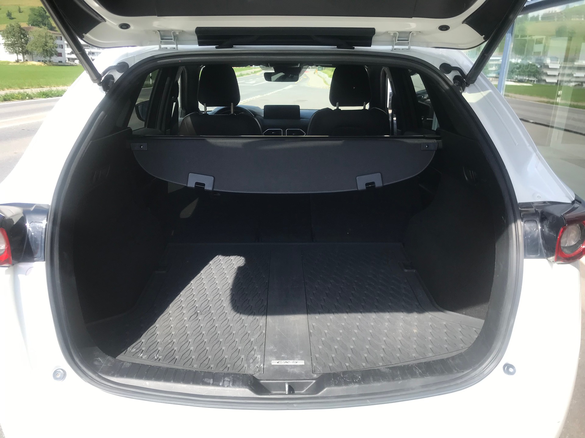 MAZDA CX-5 SKYACTIV-G 194 Revolution AWD Automat-image-6