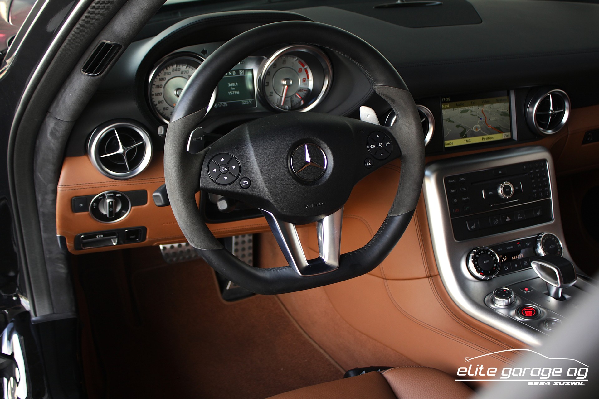 MERCEDES-BENZ SLS 63 AMG Speedshift-image-14