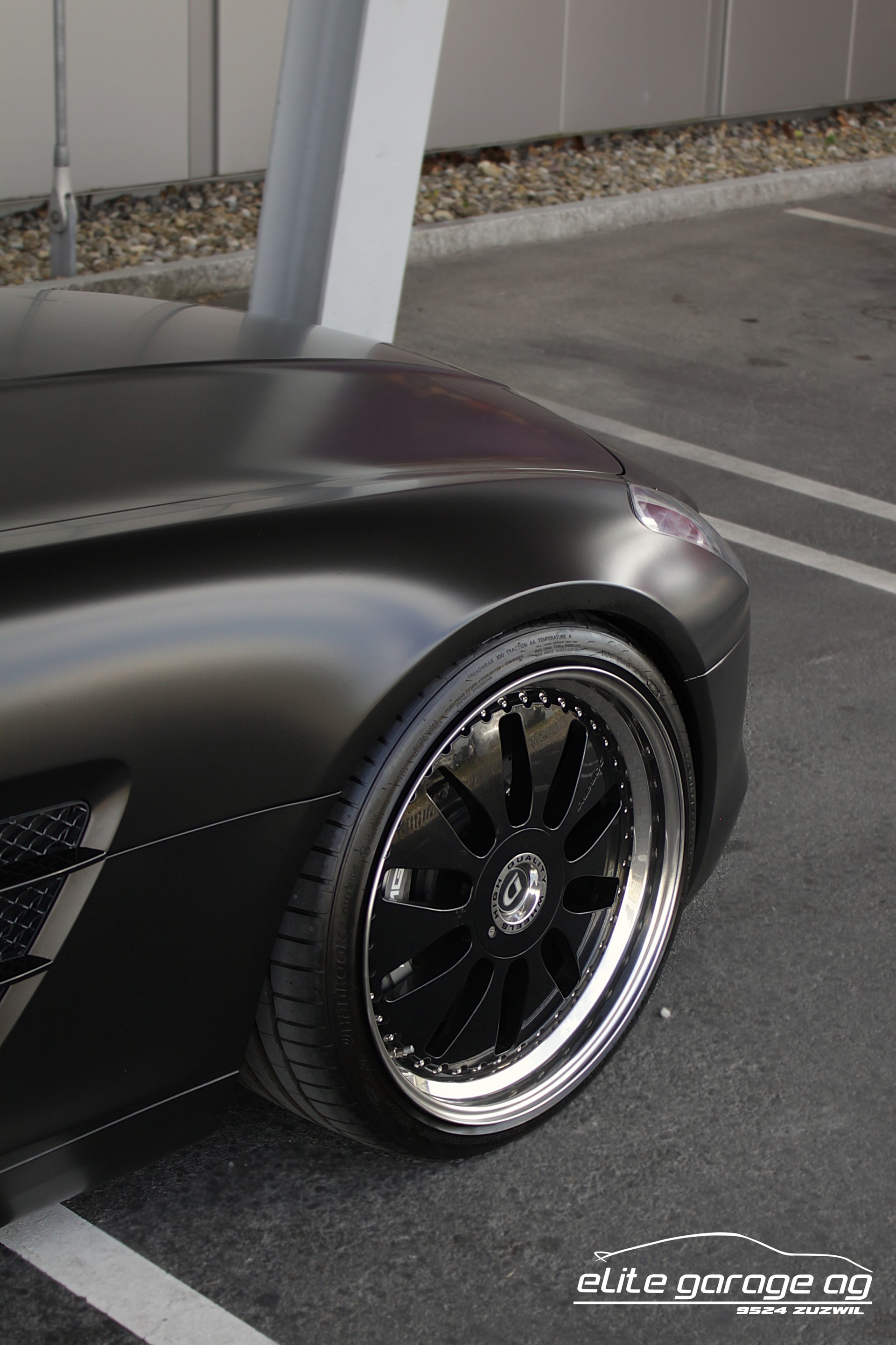 MERCEDES-BENZ SLS 63 AMG Speedshift-image-10