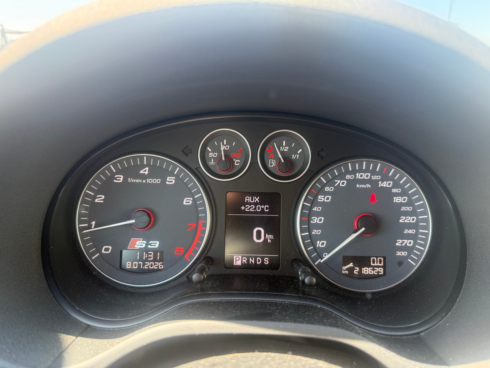 AUDI S3 Sportback 2.0 TFSI quattro S-tronic-image-14