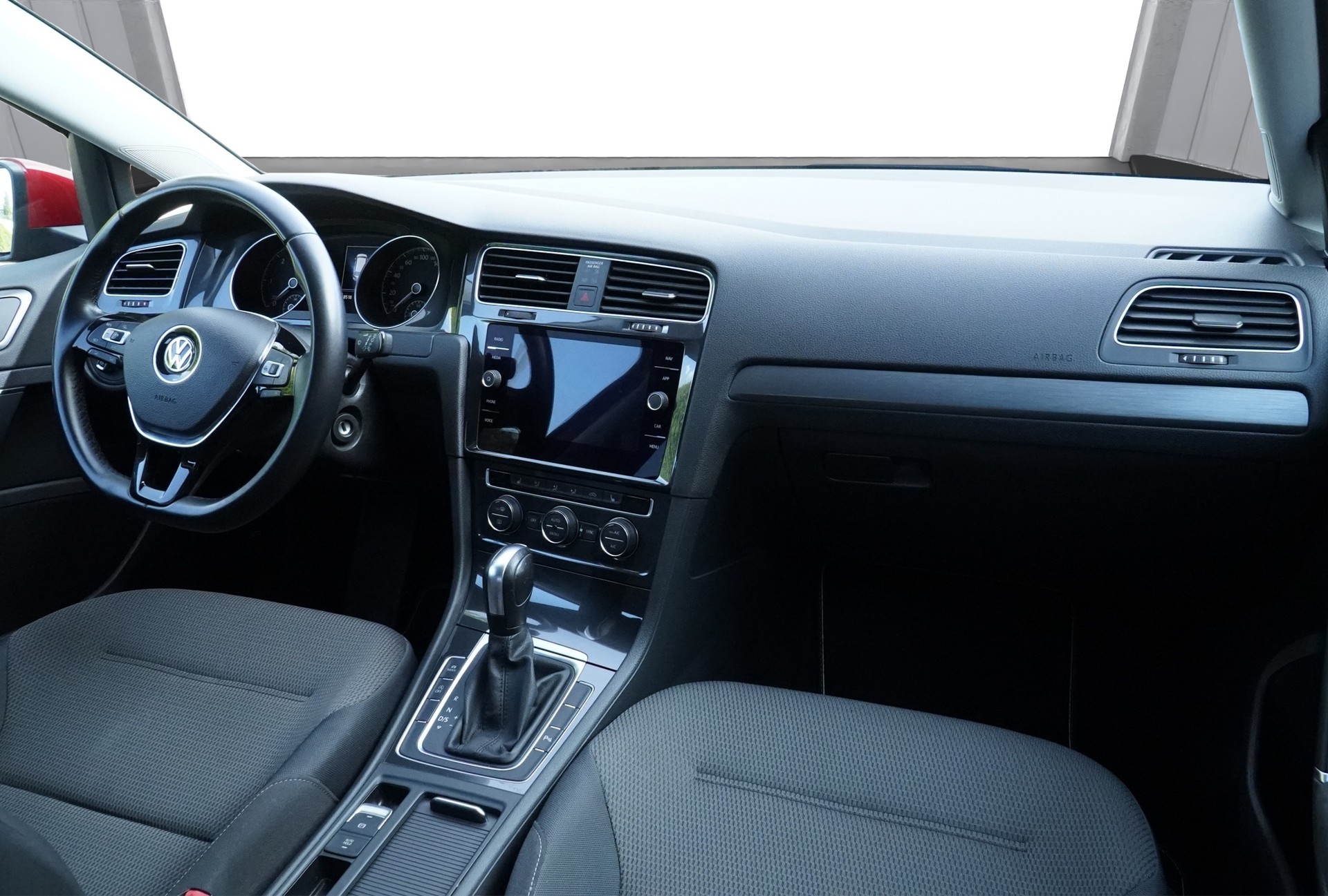 VW Golf Variant 2.0 TDI Comfortline DSG *CH Fahrzeug*-image-12