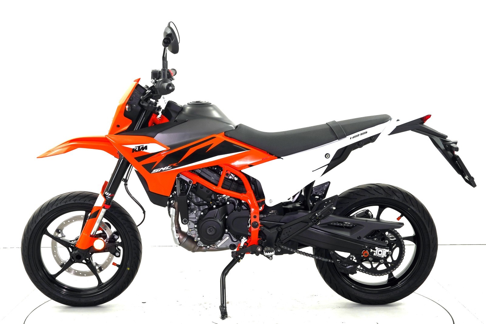 KTM 125 SMC R ABS-image-4