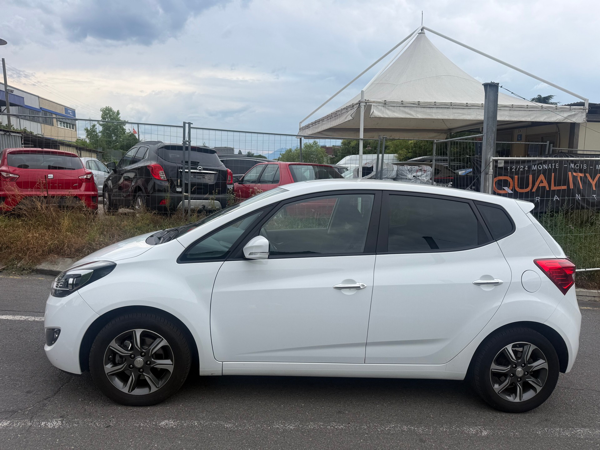 HYUNDAI iX20 1.6 Vertex Automatic-image-3