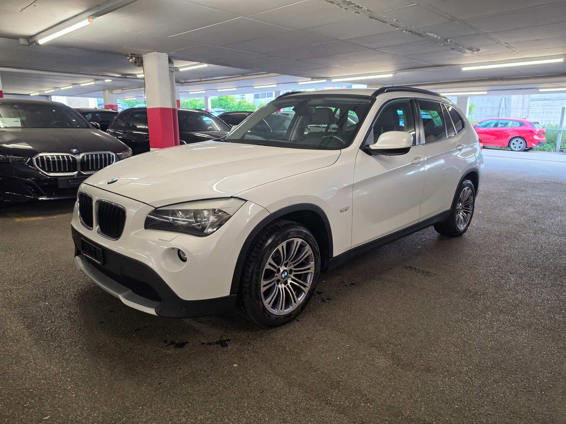 BMW X1 xDrive 20i Steptronic-image-1