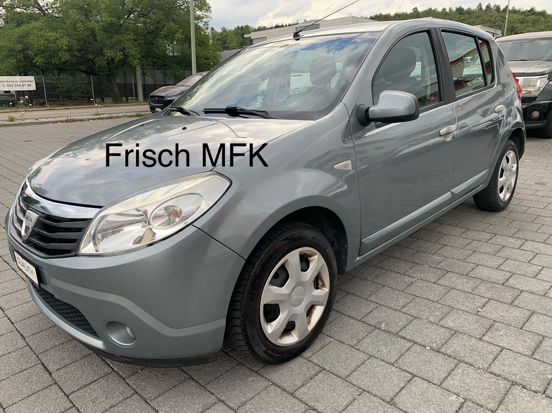 DACIA Sandero 1.6 Lauréate