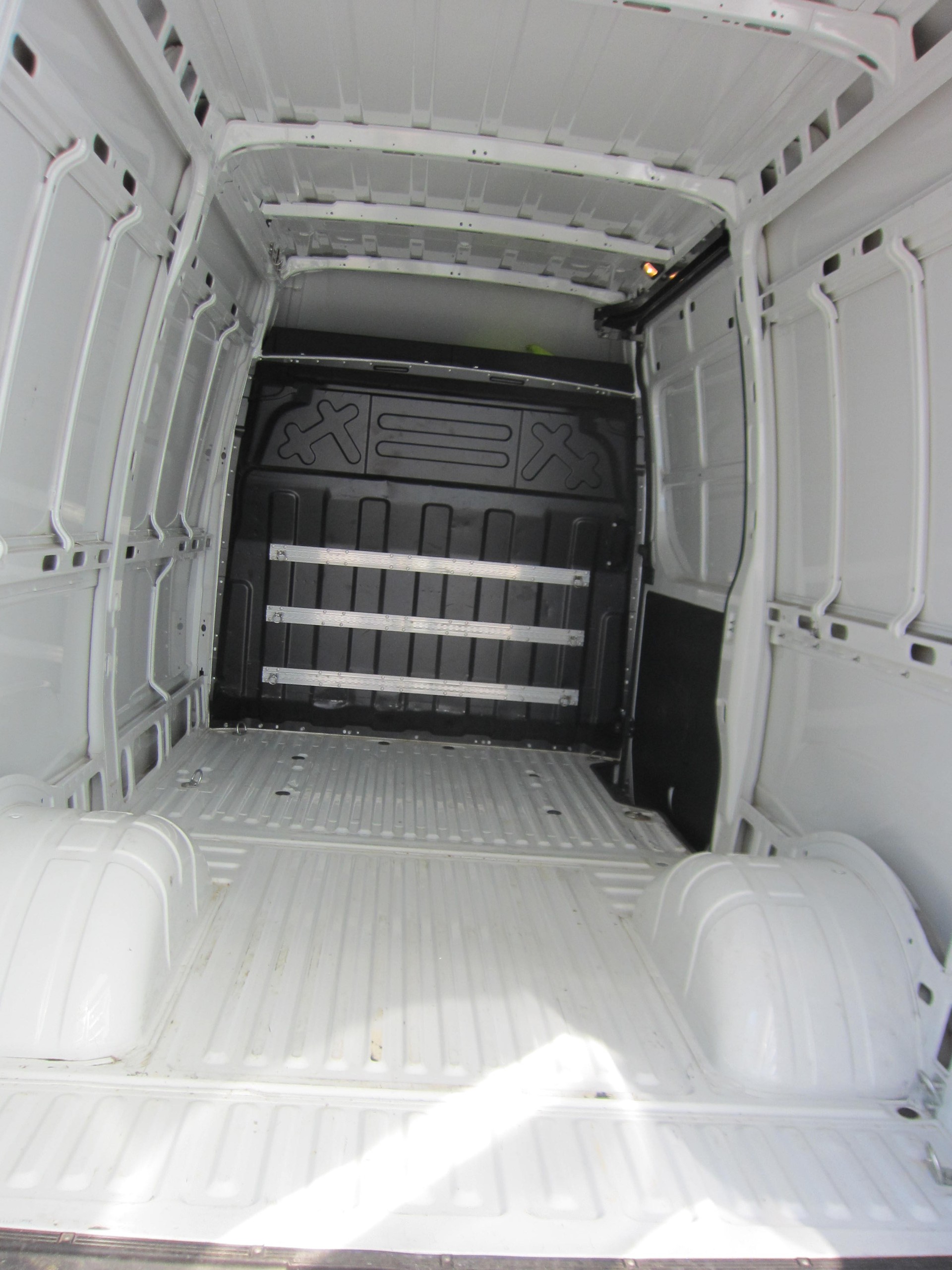 IVECO 35C18V-image-9