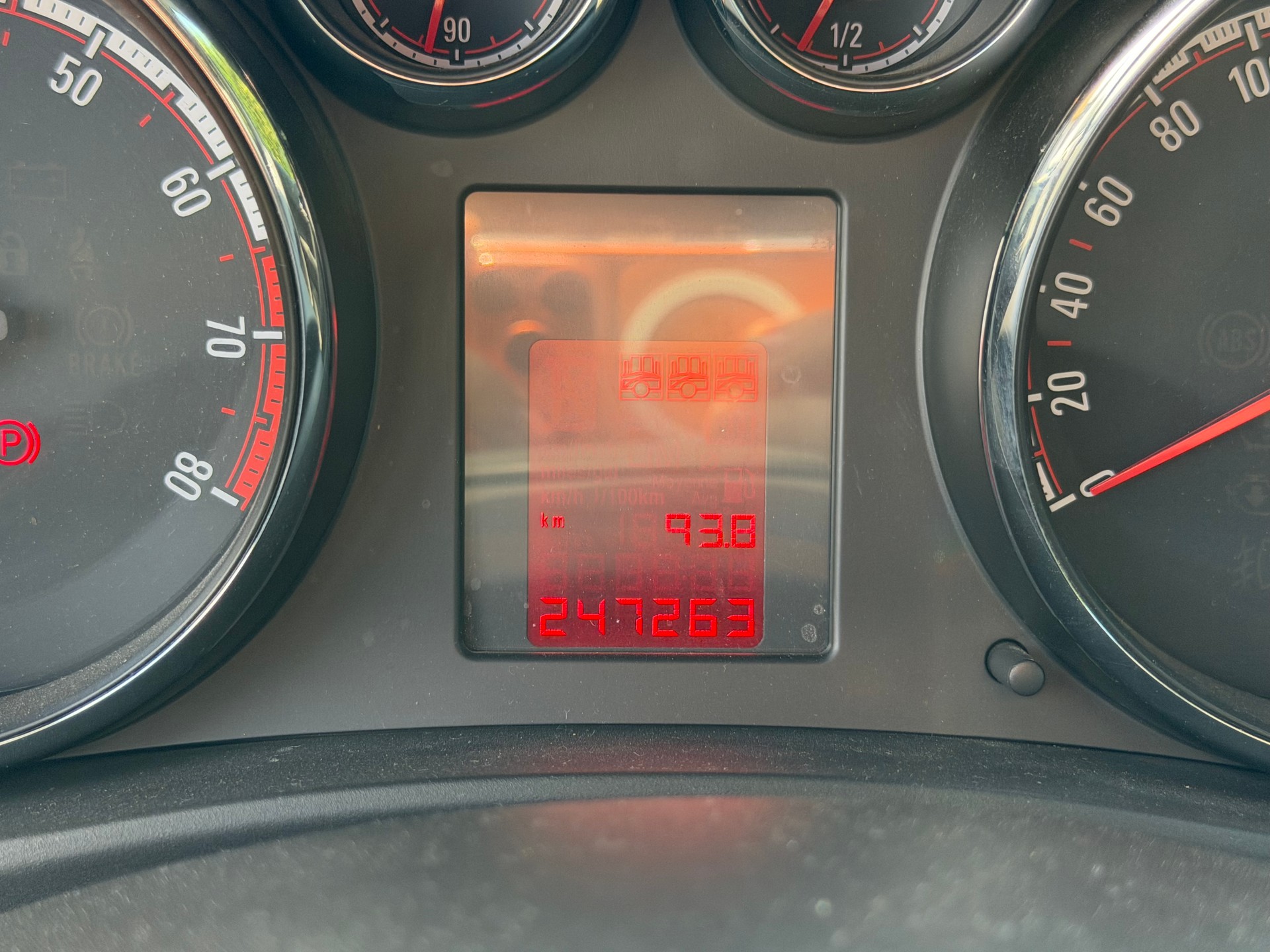 OPEL Meriva 1.4 Turbo Cosmo-image-9