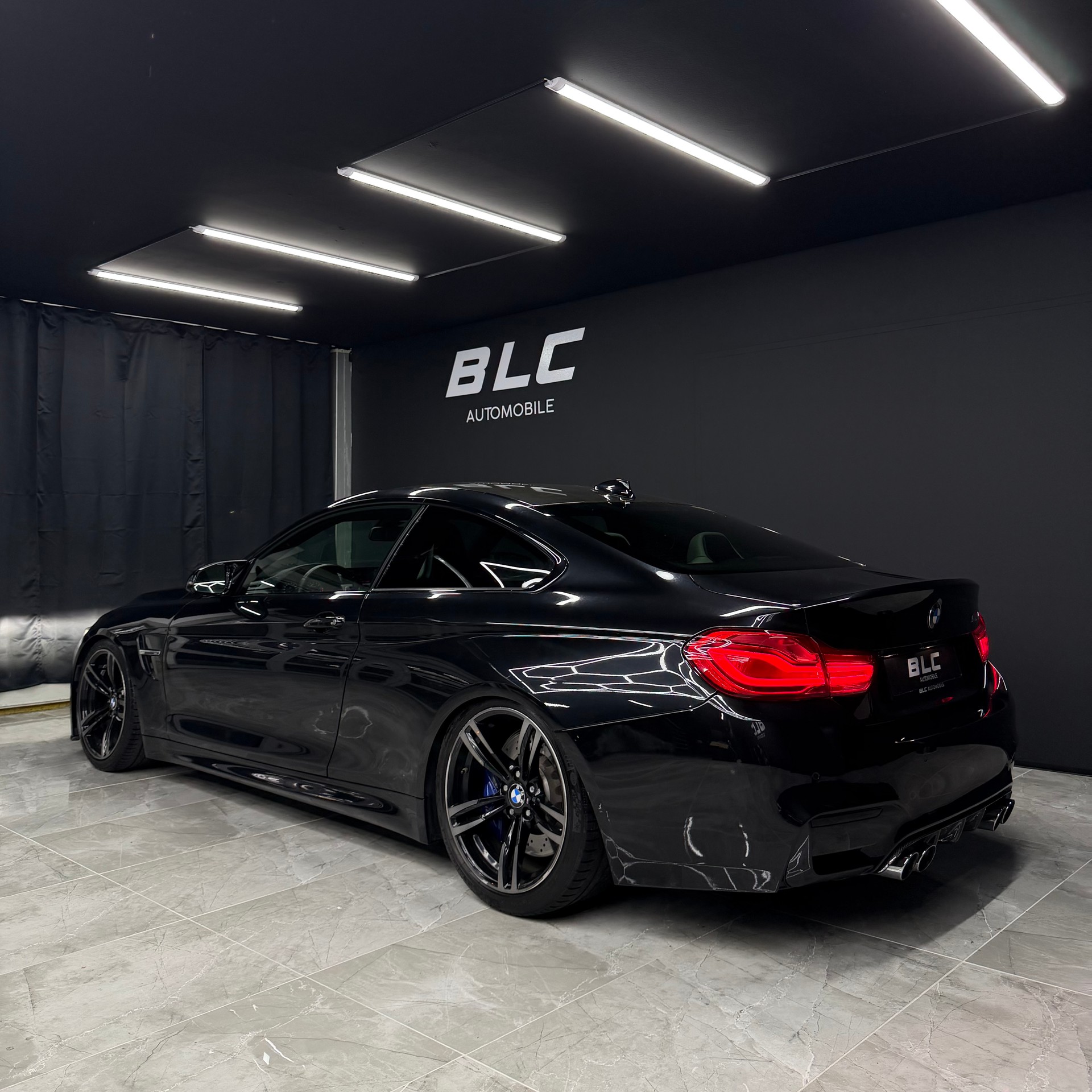 BMW M4 Coupé DKG-image-4
