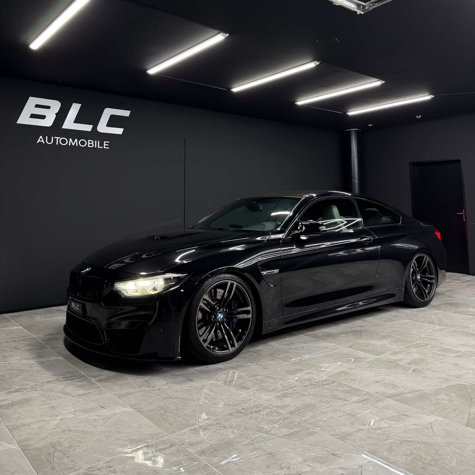 BMW M4 Coupé DKG-image-0