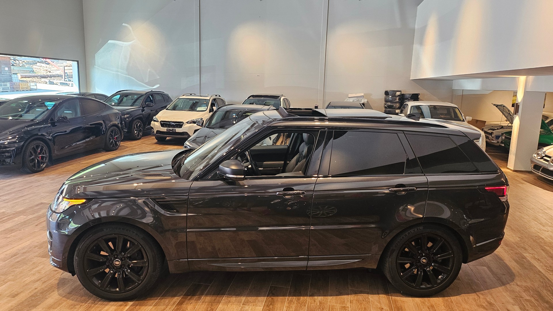 LAND ROVER Range Rover Sport 4.4 SDV8 Autobiography Automatic-image-15