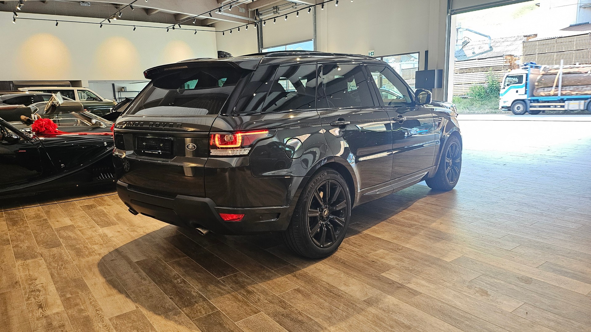 LAND ROVER Range Rover Sport 4.4 SDV8 Autobiography Automatic-image-8